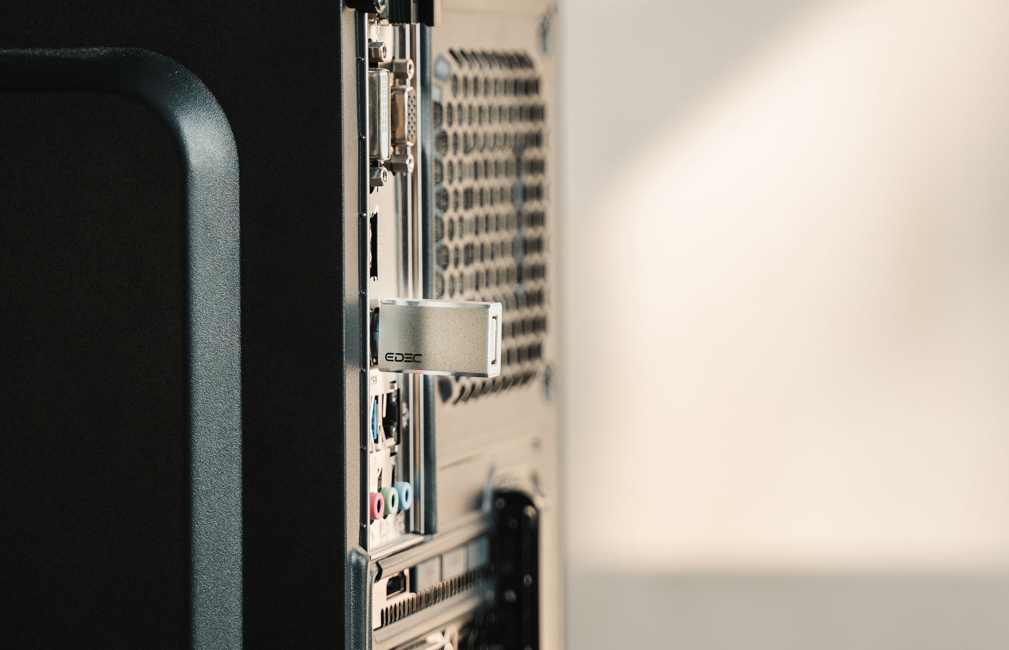 What is a USB Data Blocker? and why you need one today – OffGrid