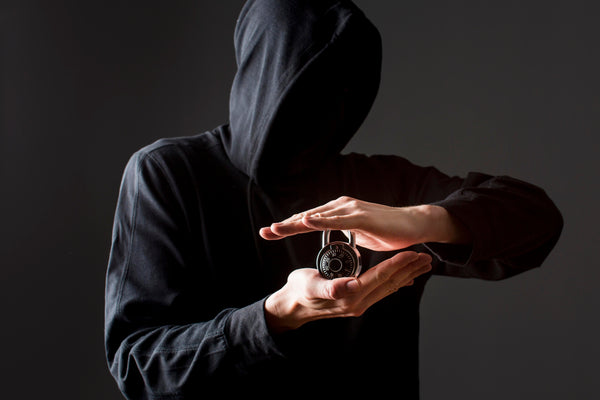 How To Stay Anonymous in a Connected World