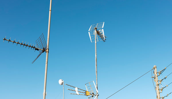 Faraday Bags vs Signal Jammers: Legal and Practical Differences